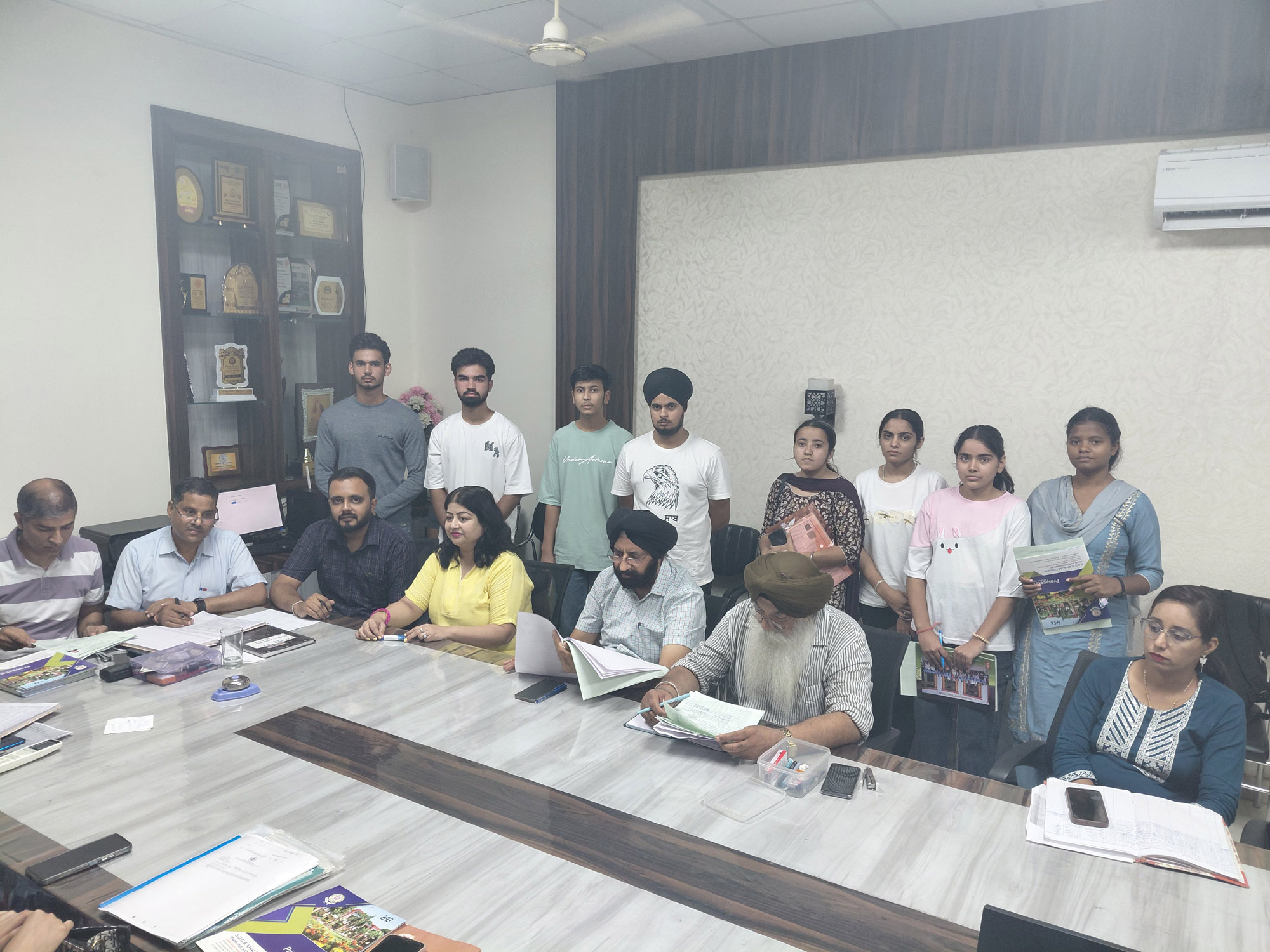 Huge enthusiasm among students for admission in Khalsa College Mahilpur.